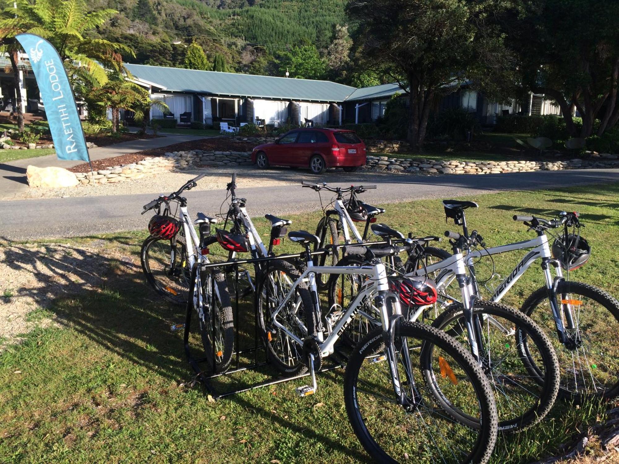 Raetihi Lodge Kenepuru Sounds Luaran gambar